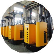 19年專業(yè)電動堆高車經驗 19年專業(yè)電動堆高車經驗